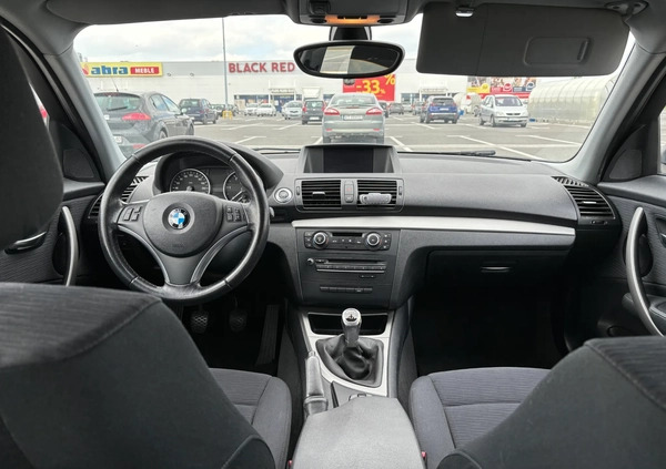 BMW Seria 1 cena 24000 przebieg: 258000, rok produkcji 2010 z Tarnów małe 11